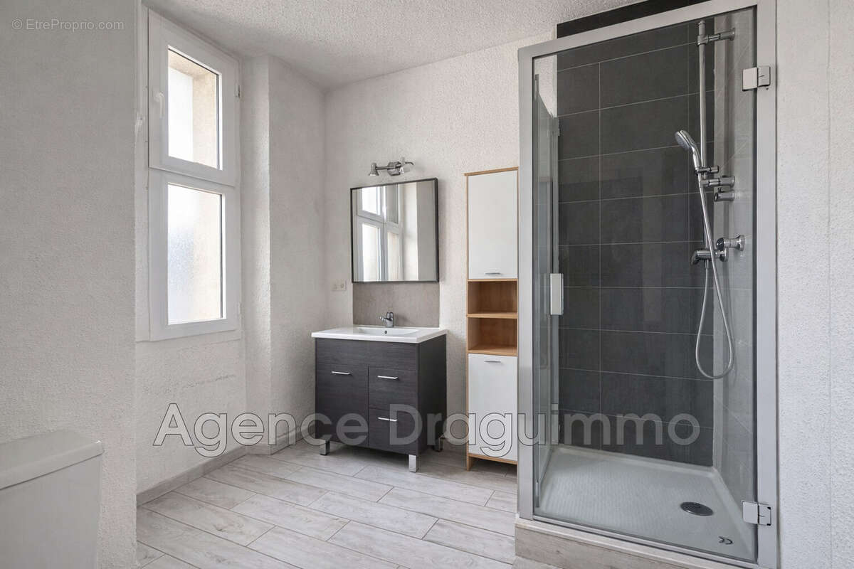 Appartement à DRAGUIGNAN