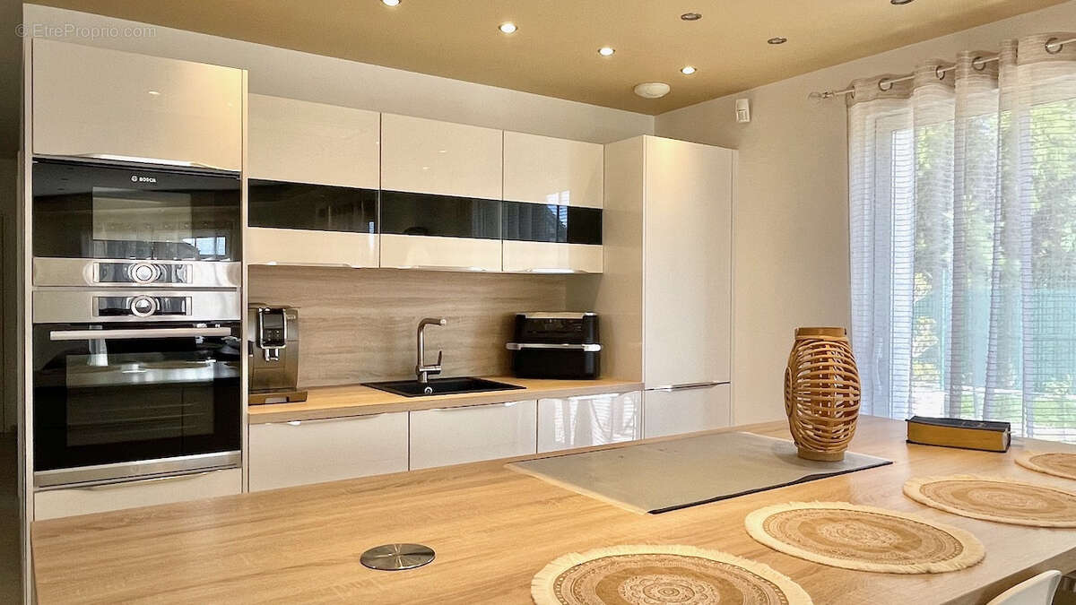 Maison à SAINT-DENIS-DU-BEHELAN