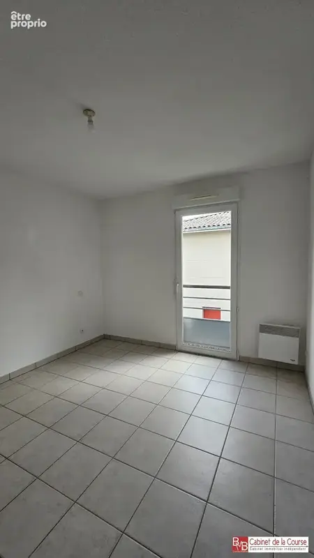 Maison 72 m² à Creon  - photo 8