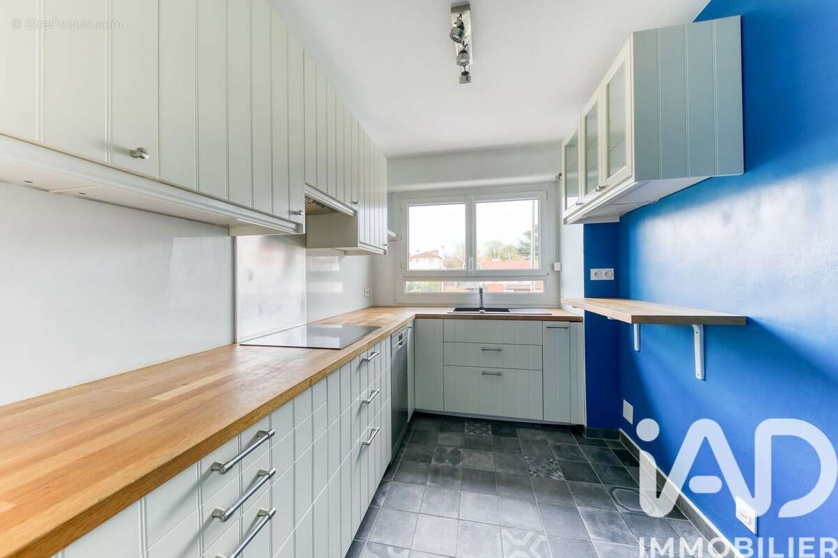 Photo 5 - Appartement à LE PLESSIS-BOUCHARD