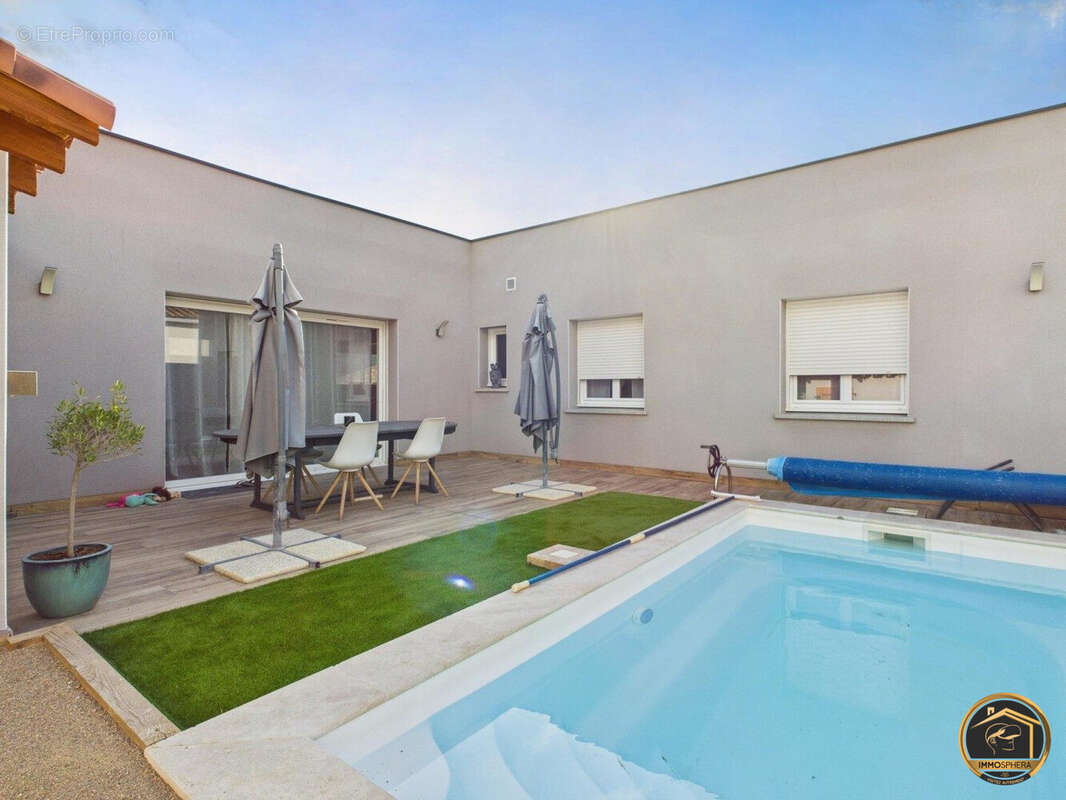 piscine - Maison à BIZE-MINERVOIS