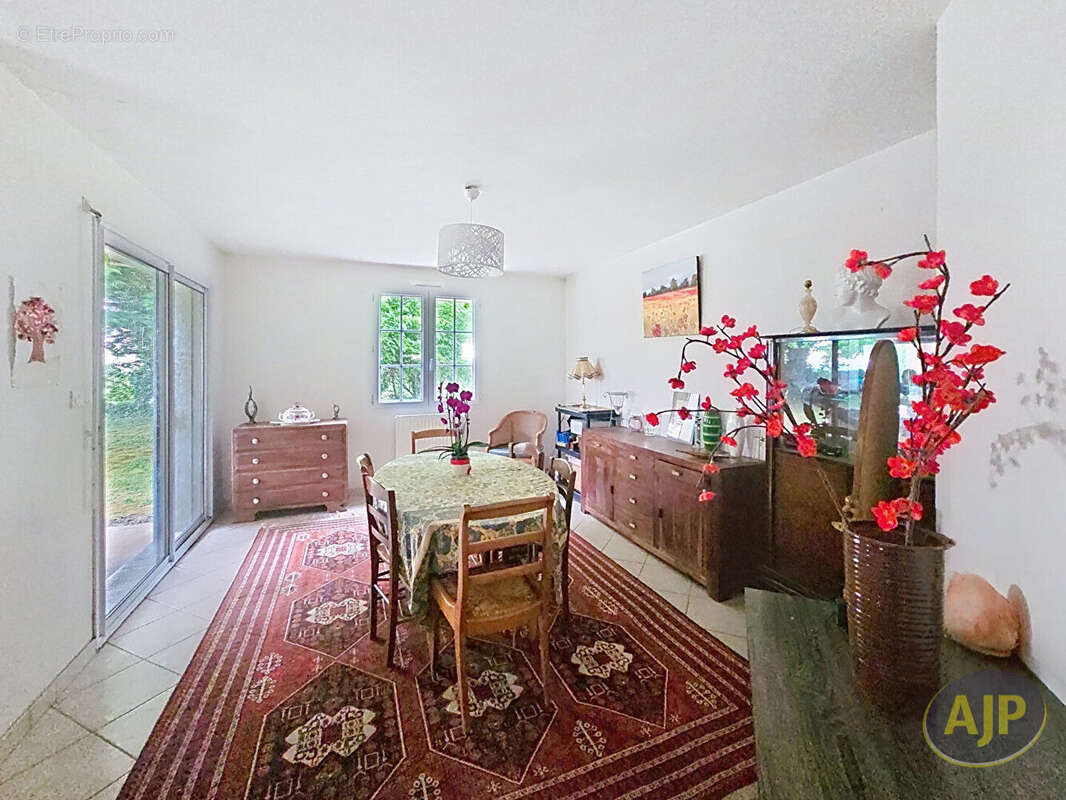 Maison à PETOSSE