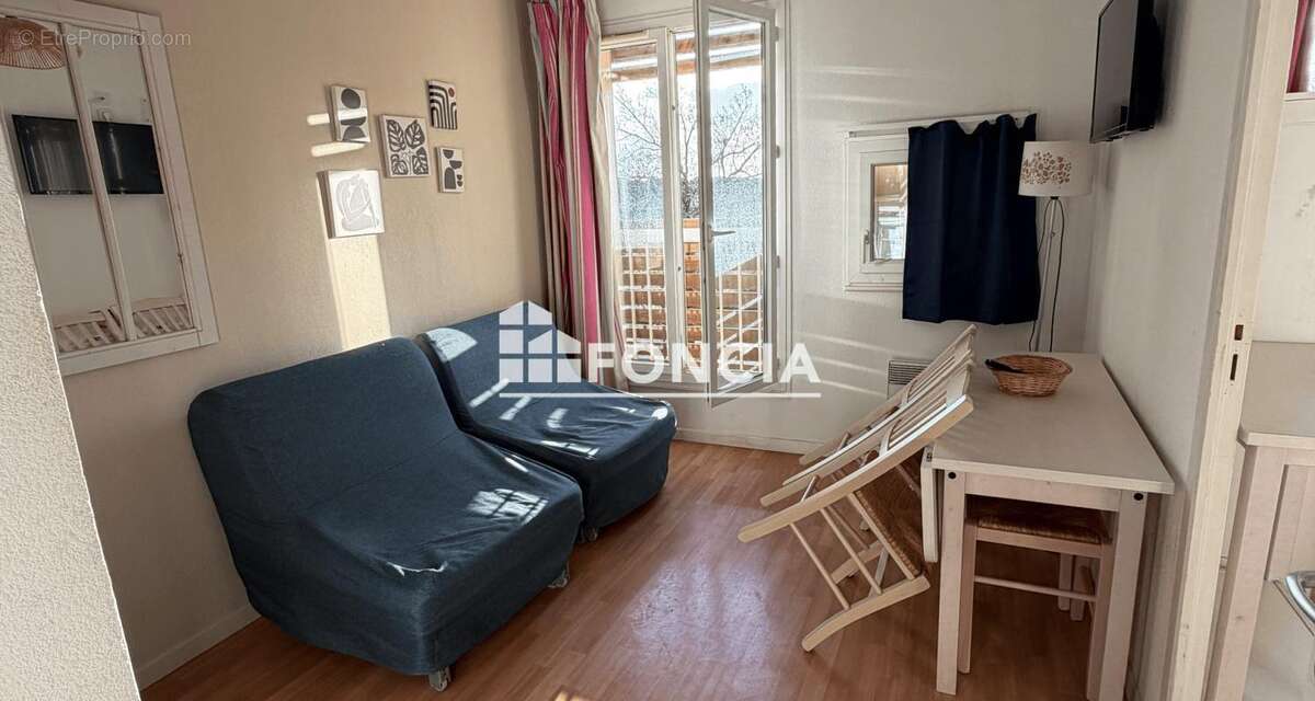 Appartement à LA LONDE-LES-MAURES