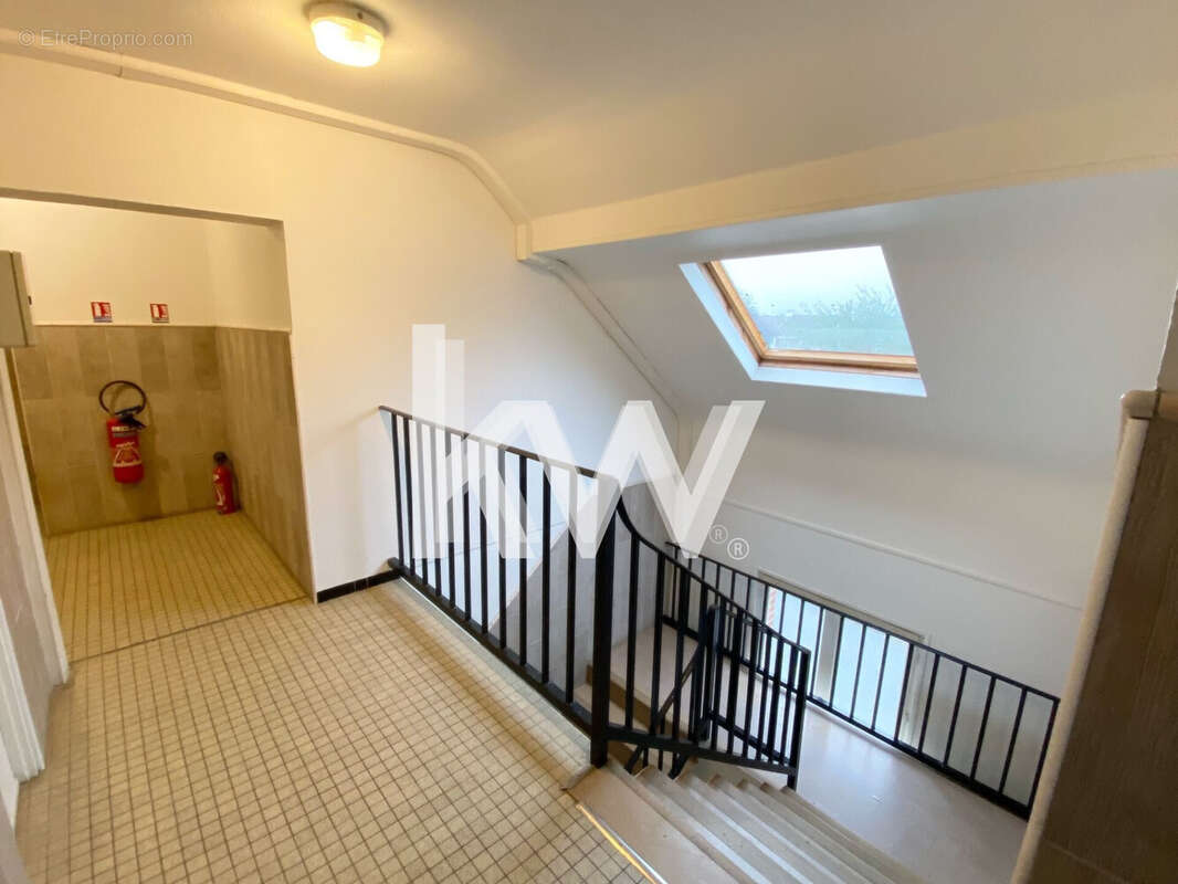 Appartement à COMBS-LA-VILLE