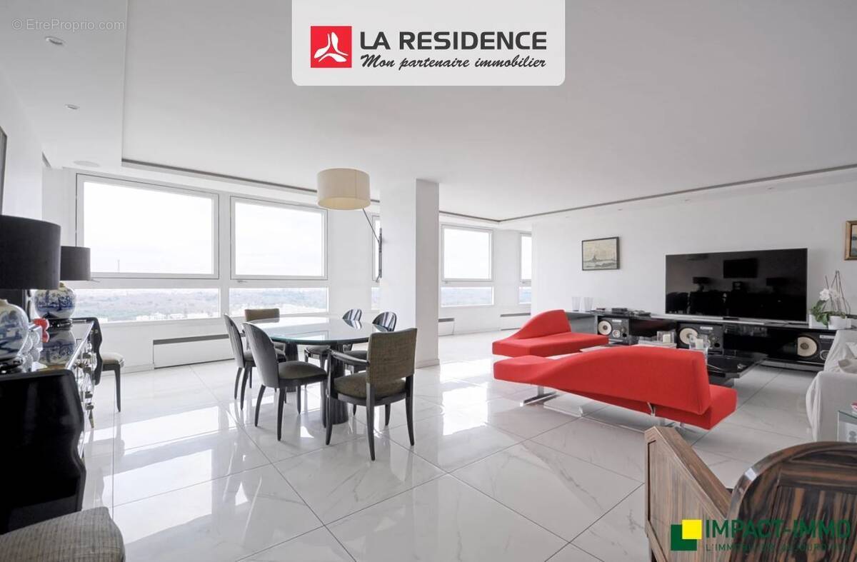 Appartement à PUTEAUX