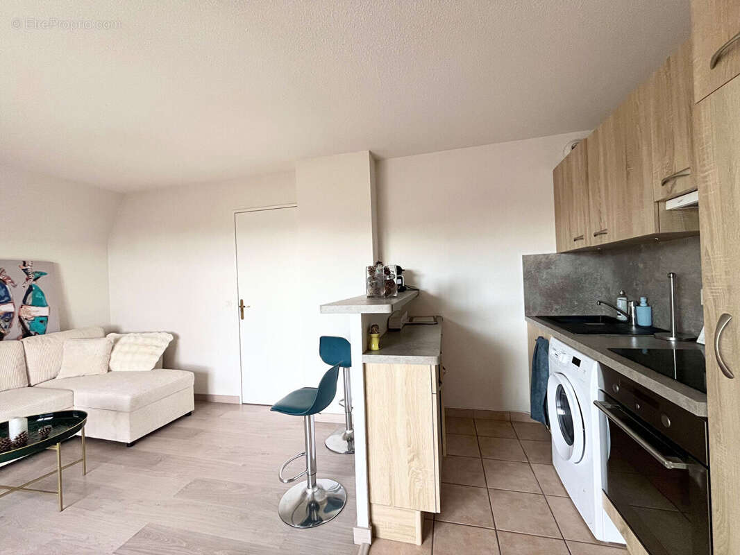 CABOURG, Bel appartement 3 pièces avec grand balcon et place de parking - photo 4
