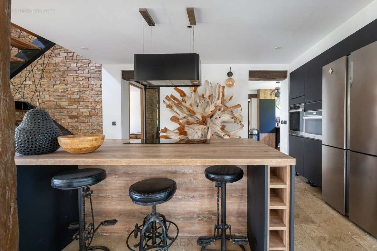 Maison à NOISY-SUR-ECOLE