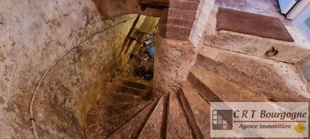 Maison à ETAIS-LA-SAUVIN