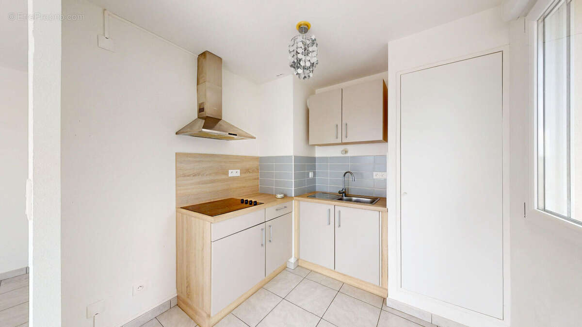 Appartement 44 m² à Besancon  - photo 4