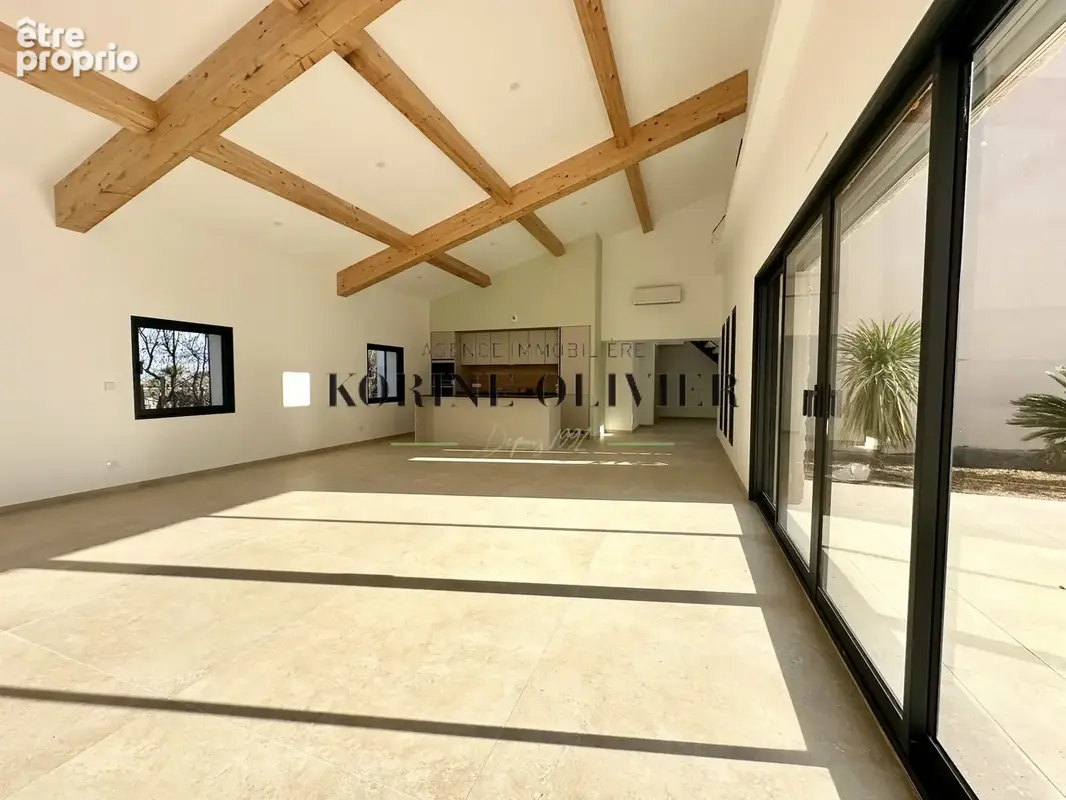 NORD d’Aix-en-Provence Maison de plain-pied avec dépendances et piscine - photo 23