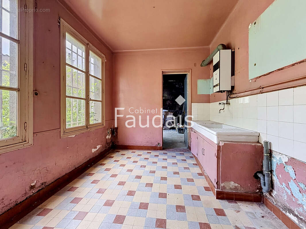 Maison à PERIERS