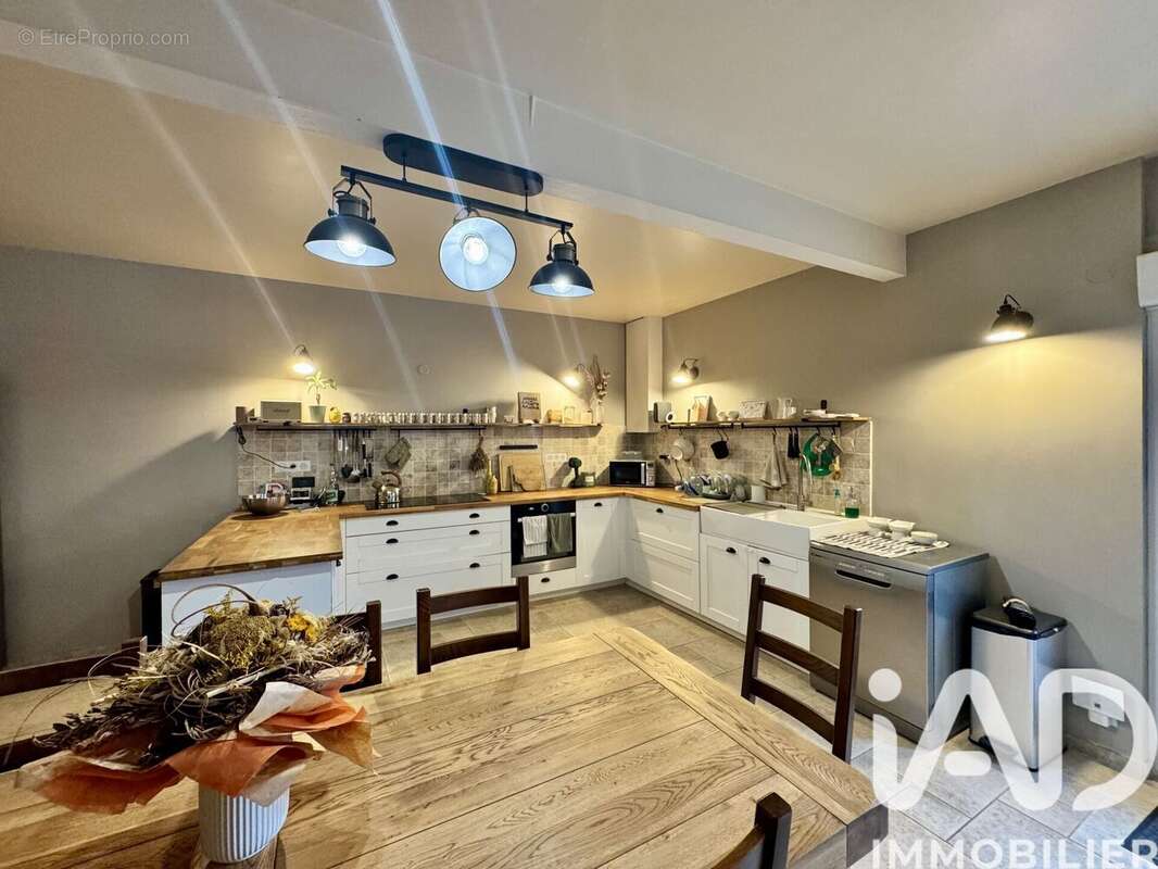 Maison 120 m² à Marigny-Marmande  - photo 2