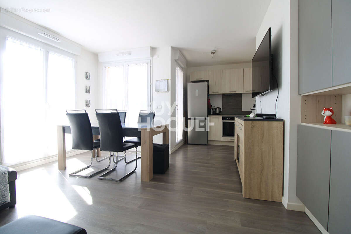 Appartement à ROISSY-EN-BRIE