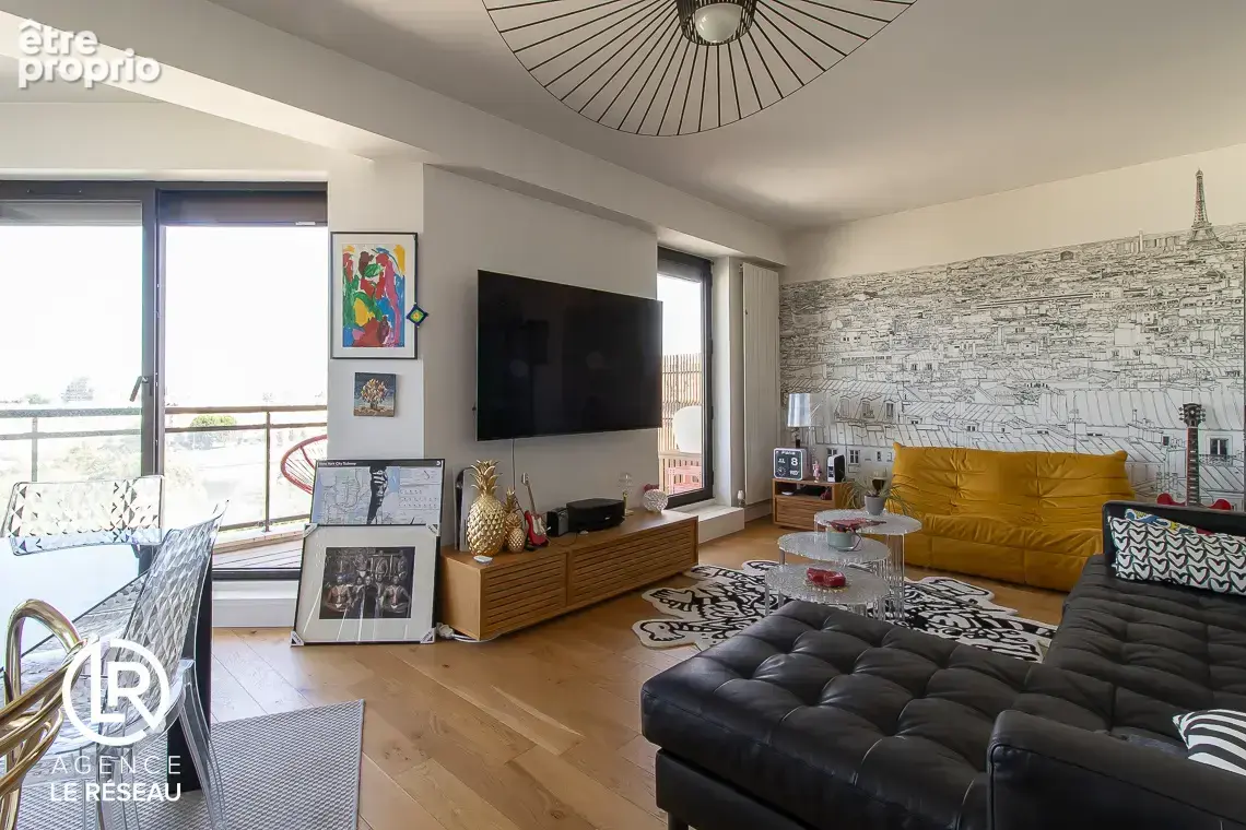 Appartement à LEVALLOIS-PERRET