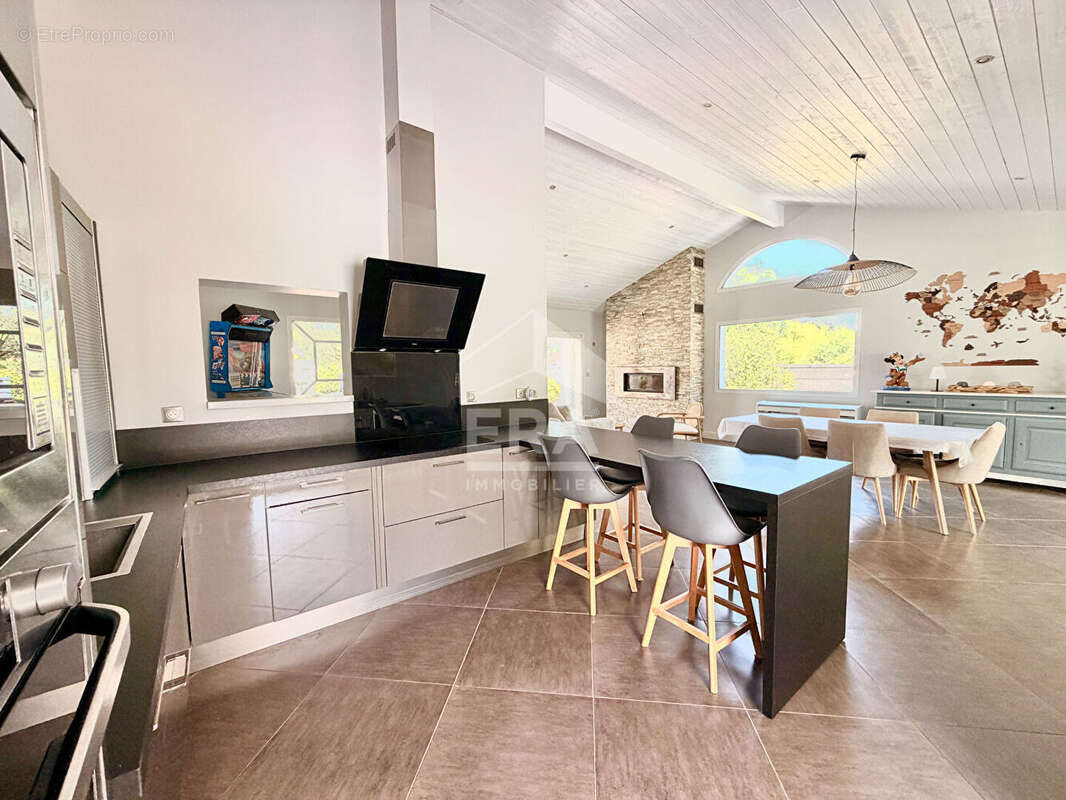 Maison 168m² à saint-magne - photo 7