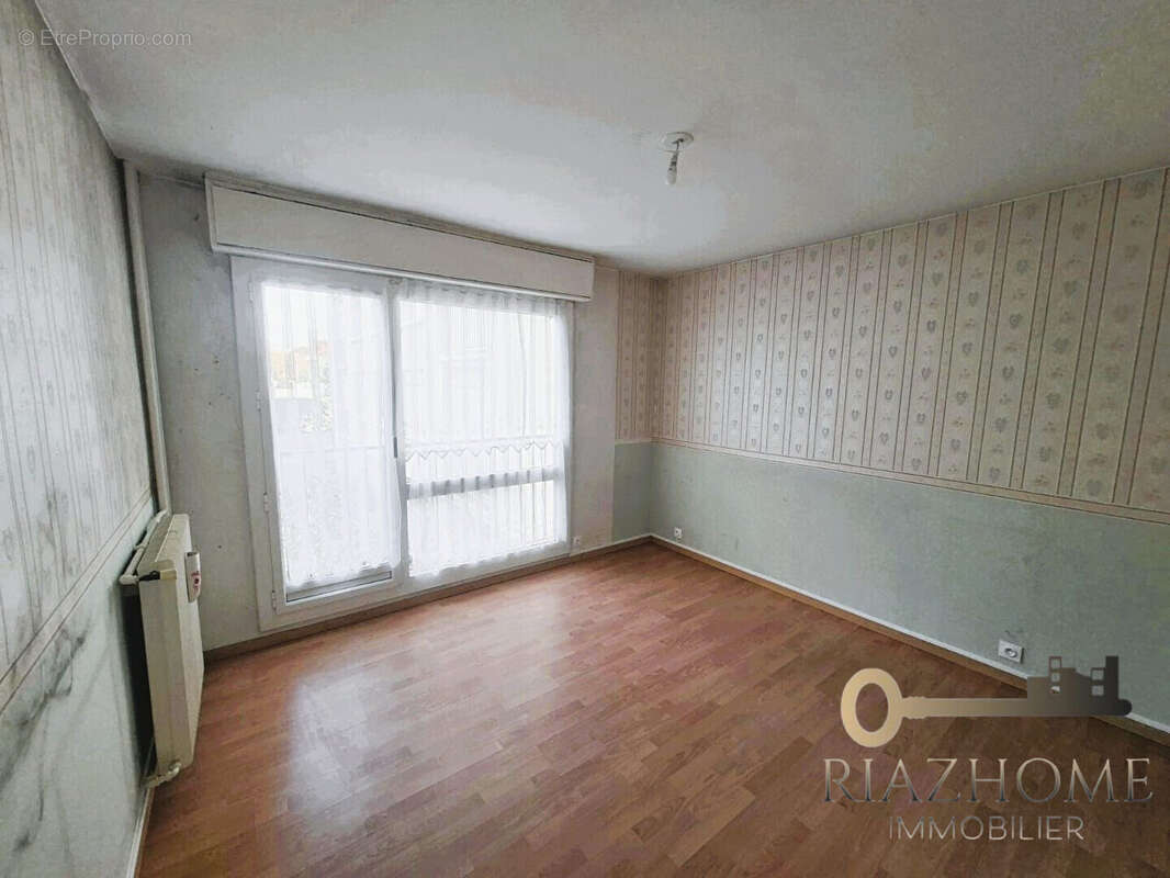 Appartement à LE BOURGET