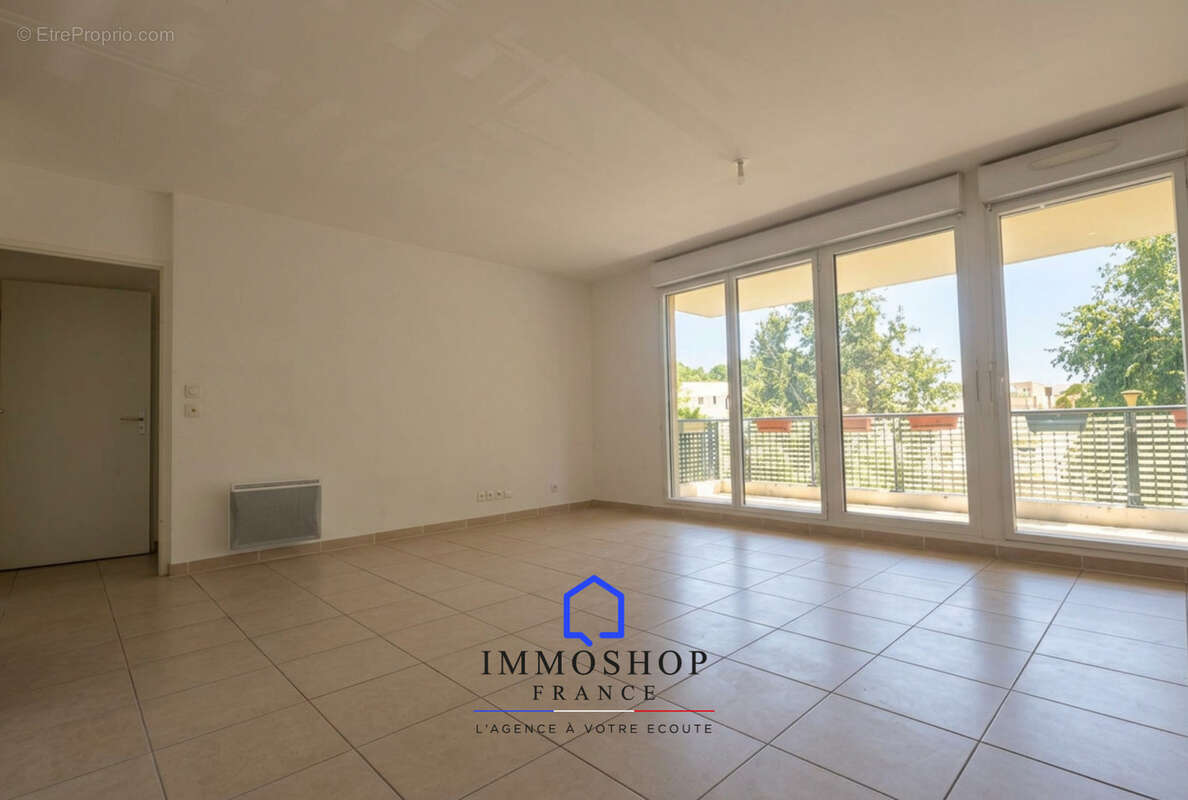 Appartement à MARSEILLE-14E