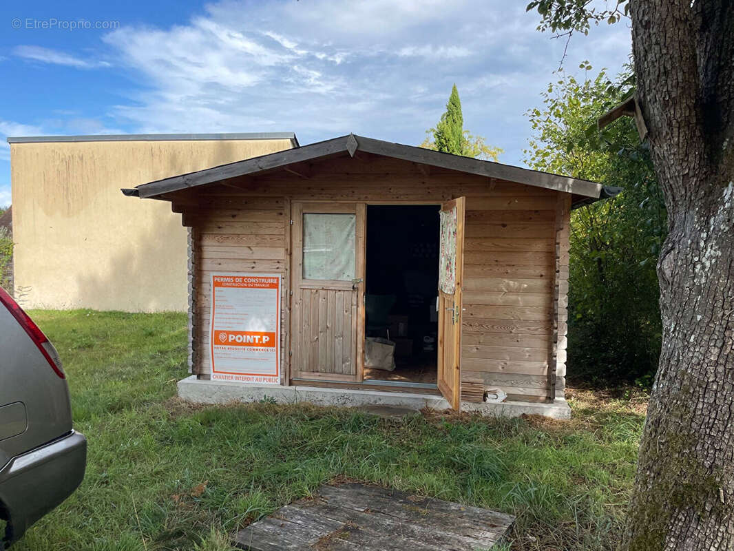 Terrain à MILLANCAY