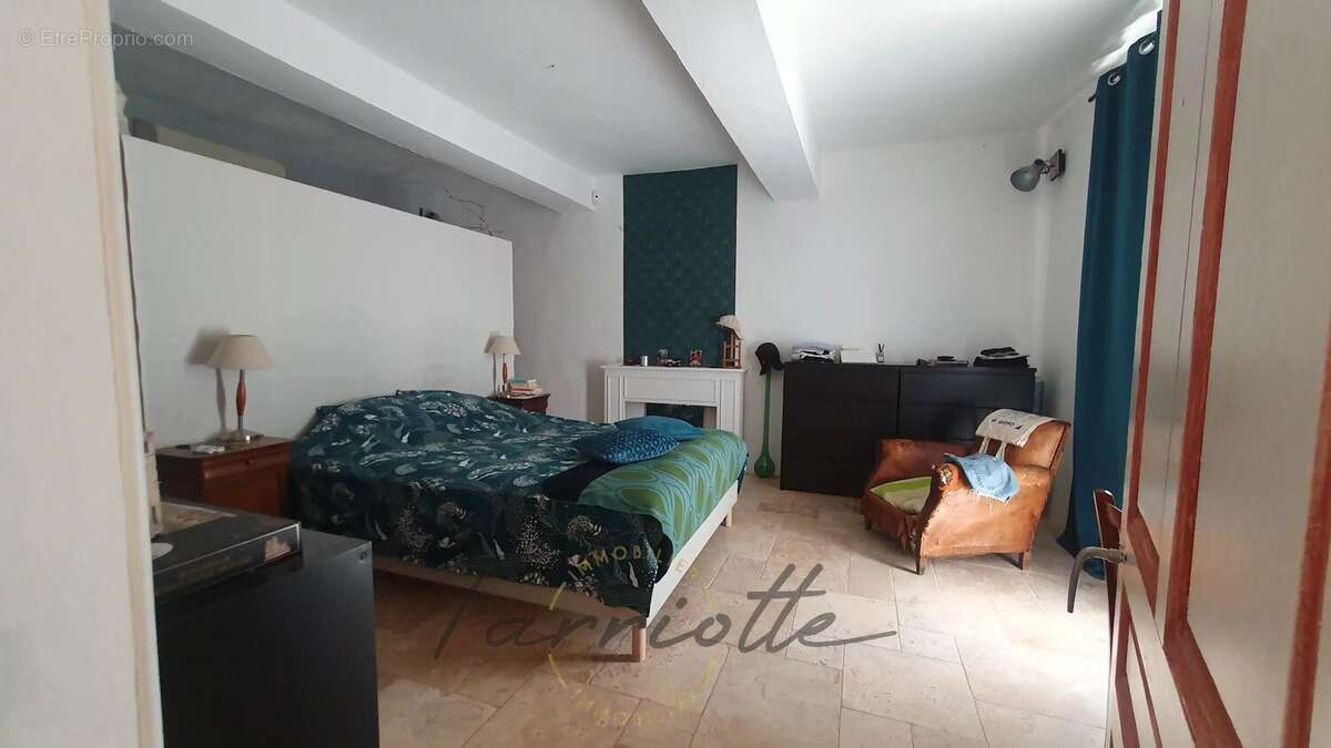 Maison à BONLIEU-SUR-ROUBION