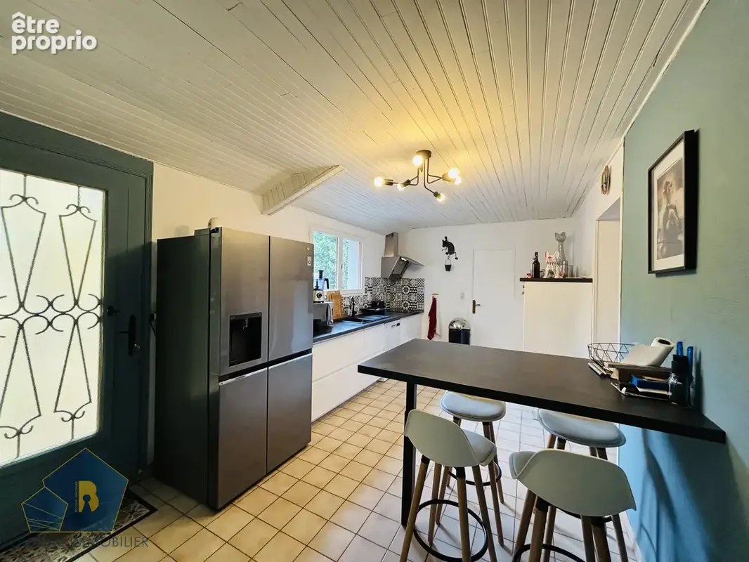Le calme d'un village, le confort d'une maison déjà rénovée… Et si votre prochain coup de cœur se trouvait ici - photo 3