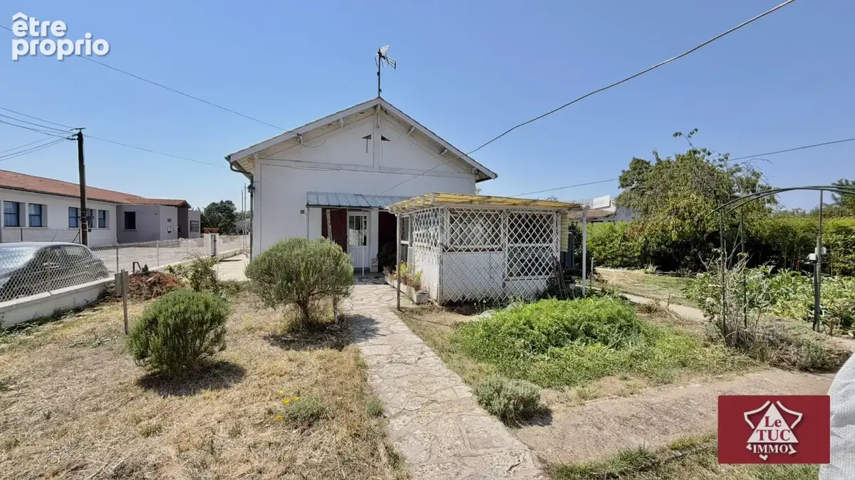 Maison rénovée avec jardin et garage - photo 2
