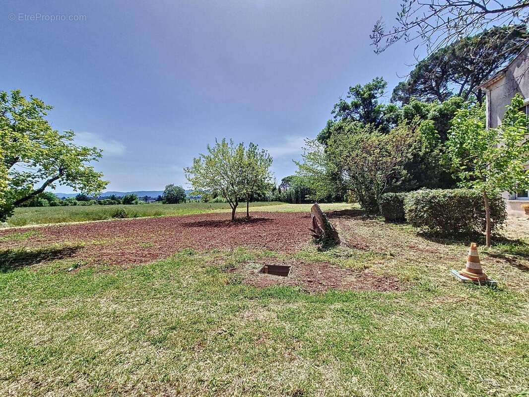 Photo 5 - Maison à LE LUC