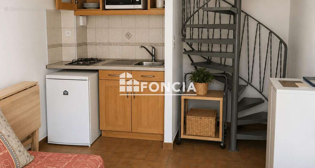 A vendre embrun maison de ville - photo 2