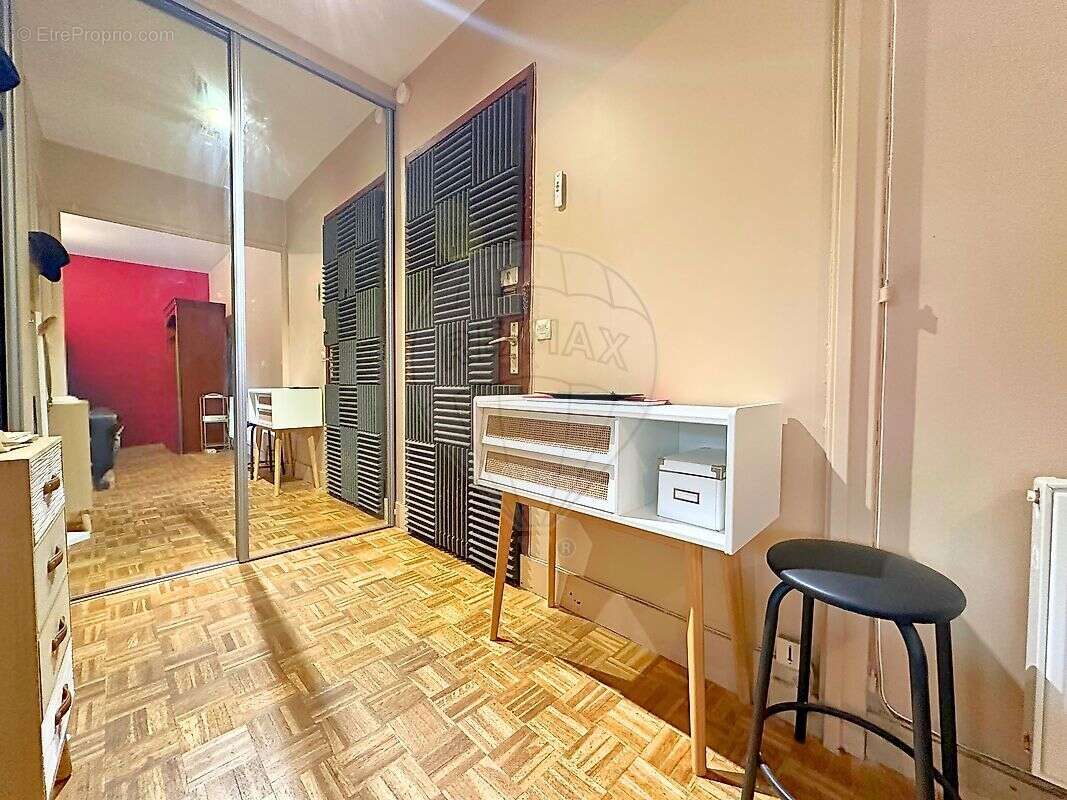 Appartement à LAMORLAYE