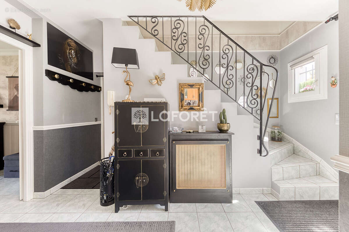 Maison à PONTAULT-COMBAULT