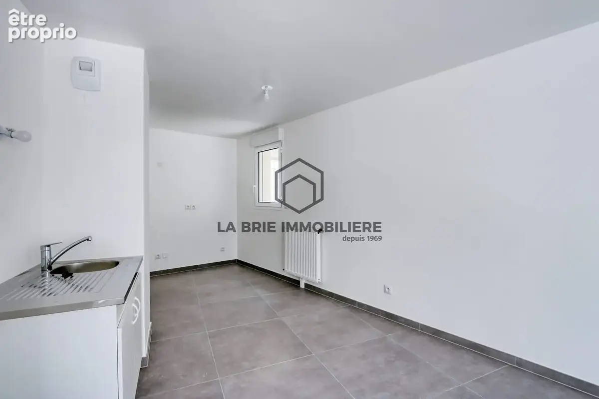 Appartement 4 pièces 76 m² à vendre à Villiers-Sur-Marne (94350) - photo 6