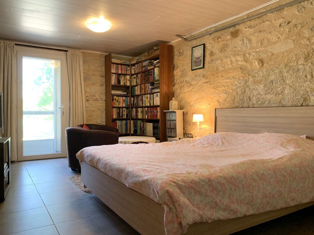 Maison à CAHORS