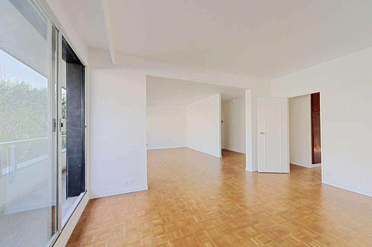 Appartement à SAINT-CLOUD