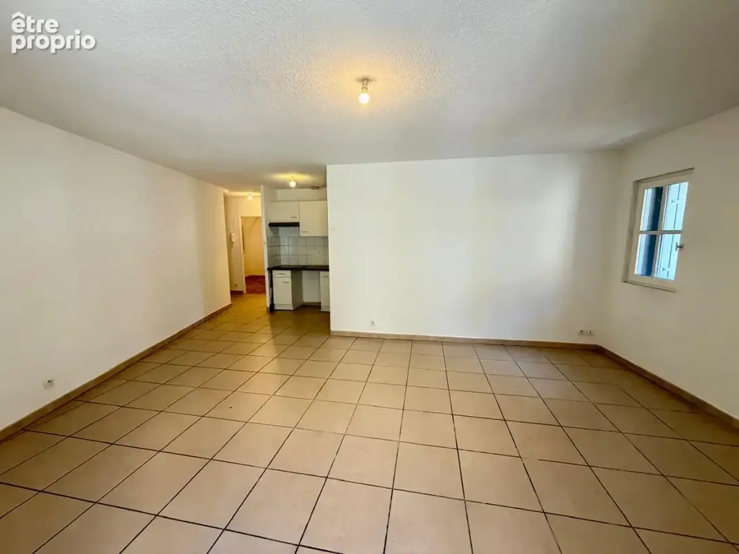 Agde centre-ville  appartement t3 de 60,66 m² avec ascenseur - photo 13