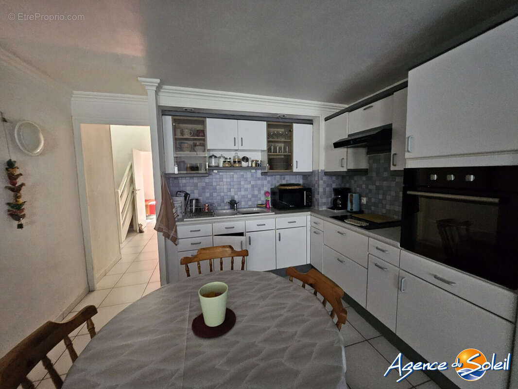 Appartement à LEZIGNAN-CORBIERES