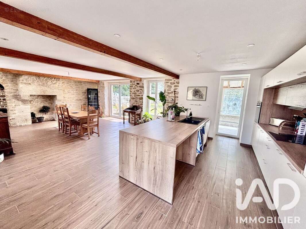 Maison 150 m² à Plouguerneau  - photo 5
