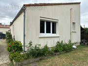 Maison à MARENNES