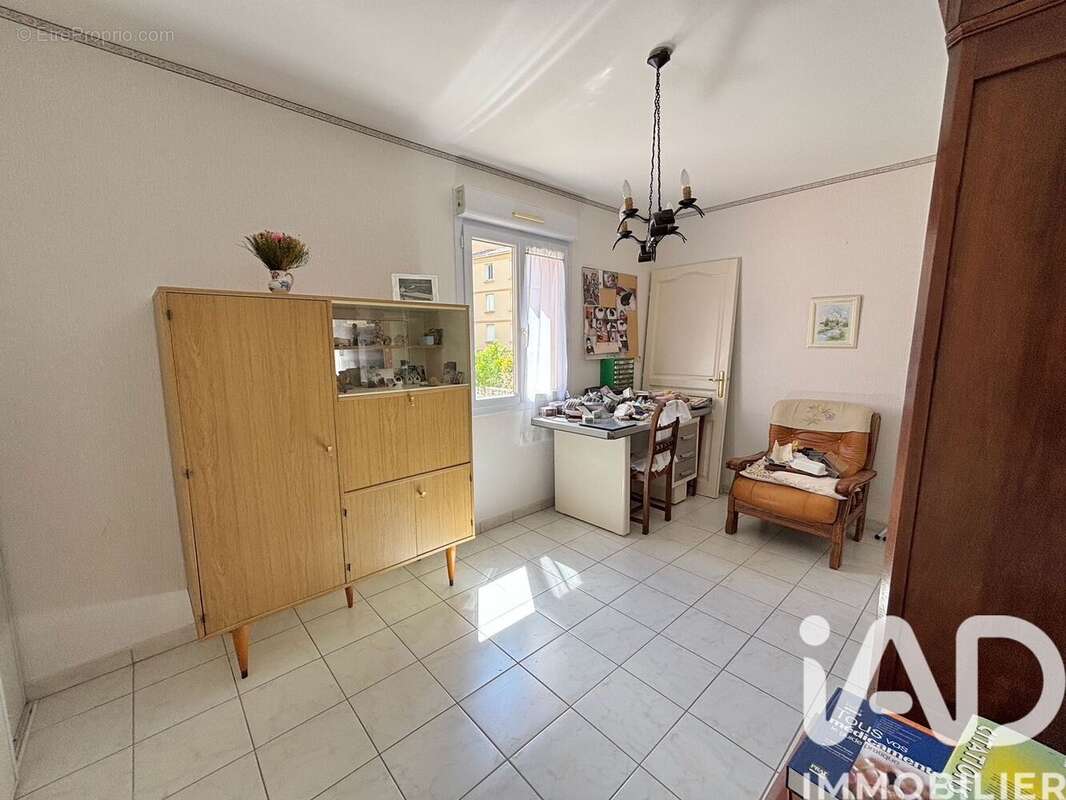 Maison 109 m² à Brignoles  - photo 3