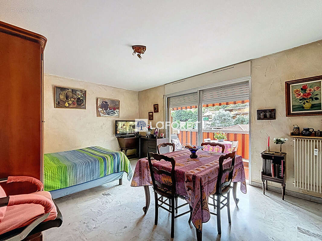 Appartement à MENTON