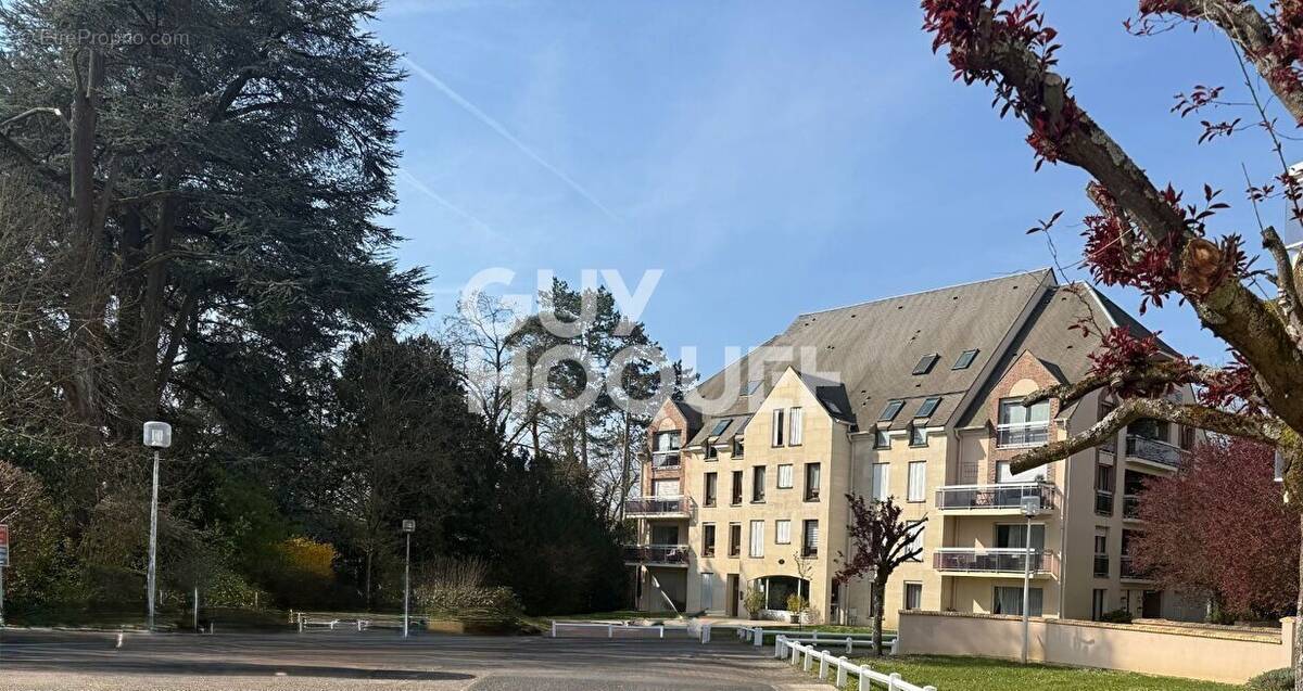 Appartement à COMPIEGNE