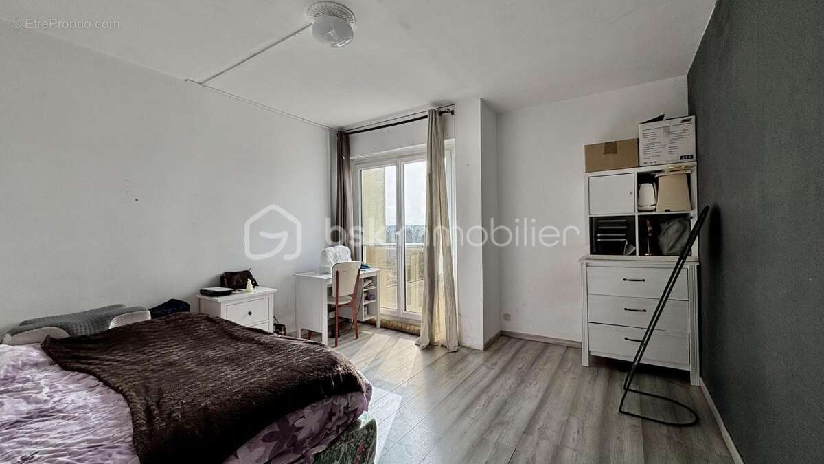 Appartement à EPINAY-SOUS-SENART