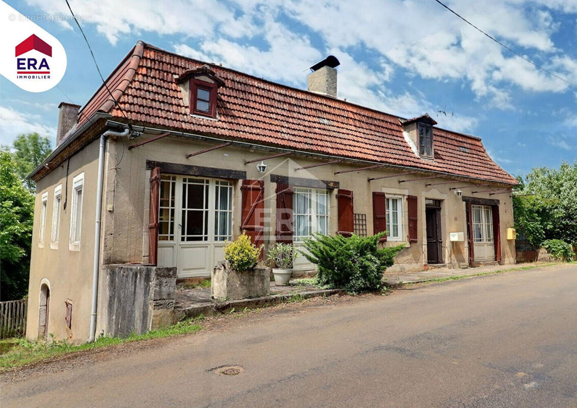 Maison à FIGEAC