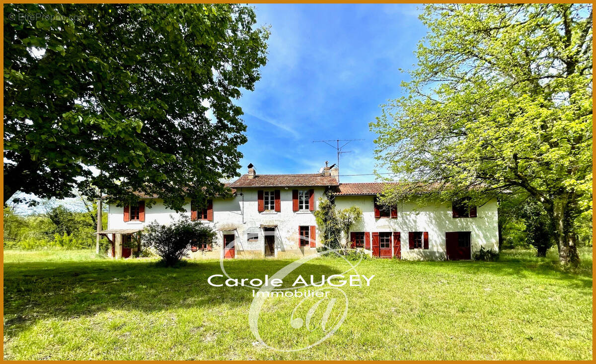 Maison à SAINT-LEGER-DE-BALSON