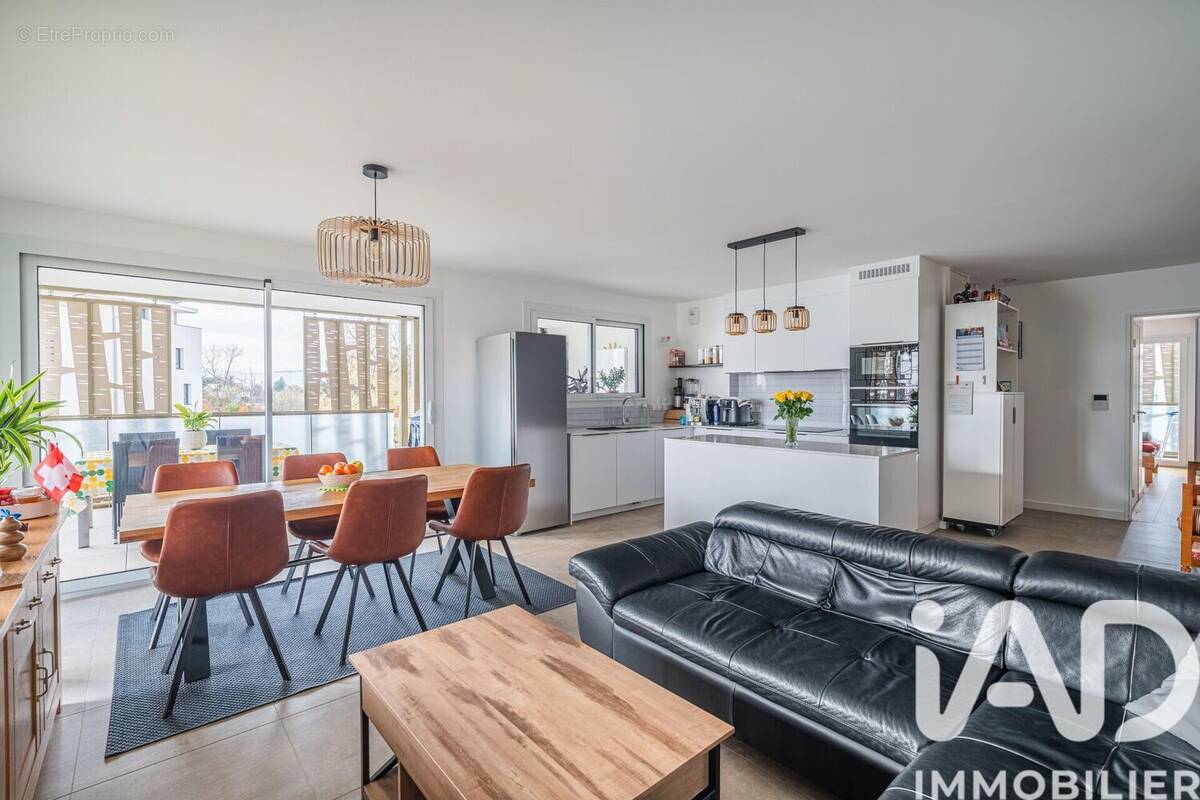 Photo 1 - Appartement à AMBILLY