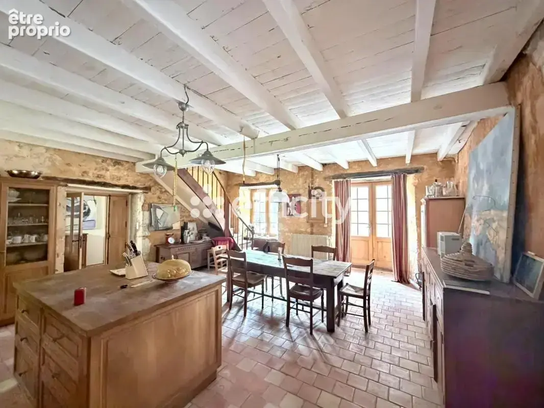 Maison 9 pièces 350 m² à vendre à Le Buisson-De-Cadouin (24480) - photo 4