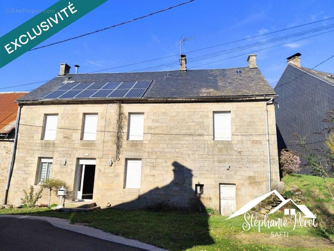 Photo 1 - Maison à PEYRELEVADE