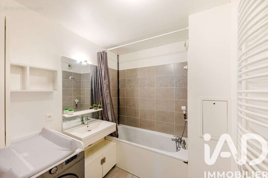 Photo 7 - Appartement à SAINT-DENIS