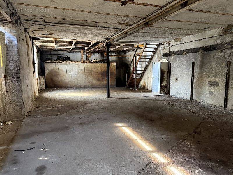 Commerce à LEIGNEUX