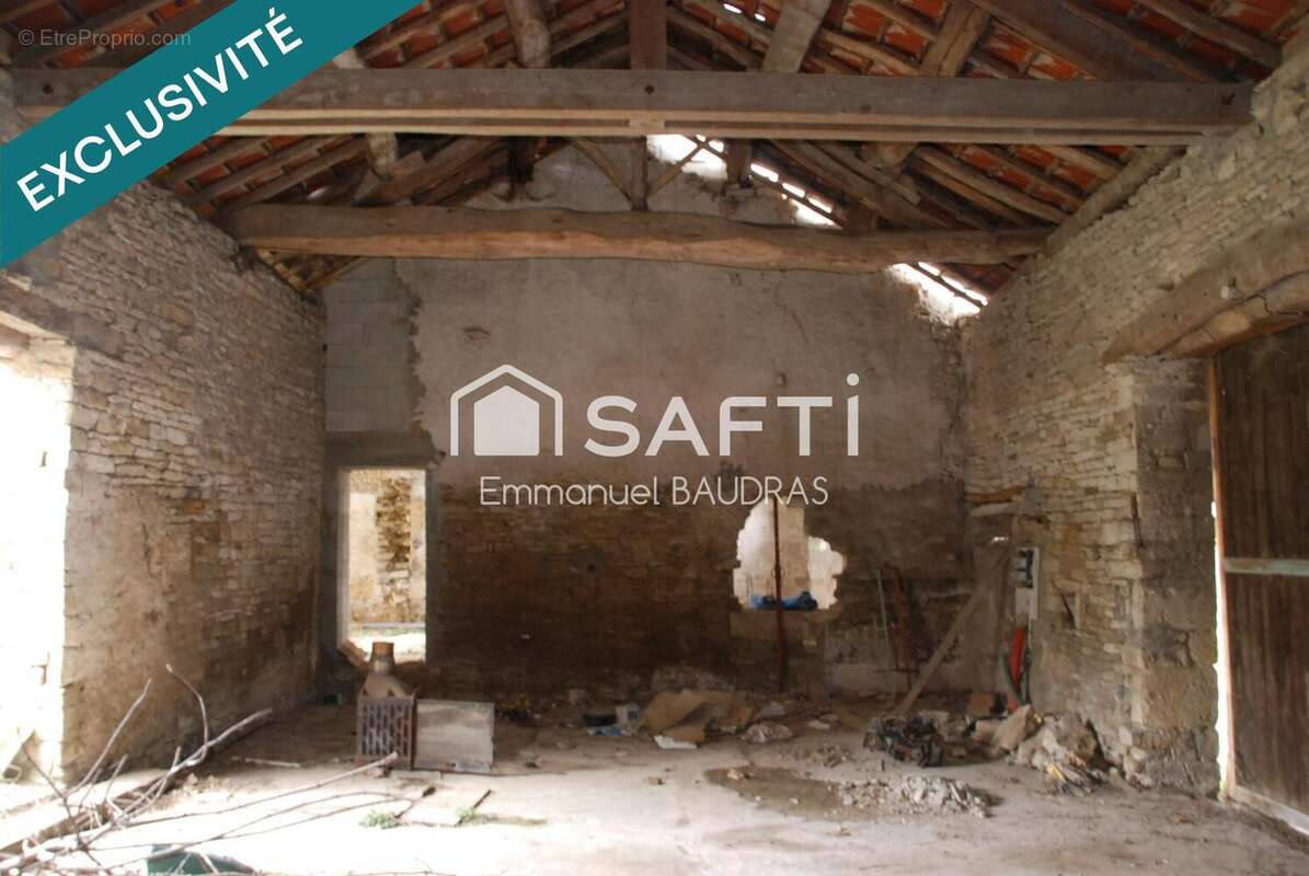 Maison 176 m² à Uchizy  - photo 5