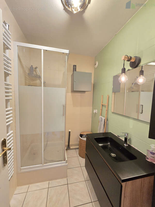 Appartement à VENISSIEUX