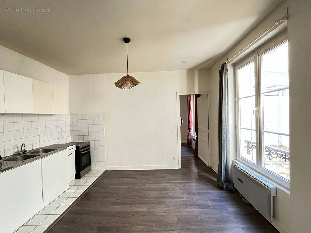 Appartement à LEVALLOIS-PERRET